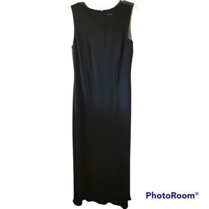 Clique New York Vintage Sleeveless Evening Gown in Black, Size 14